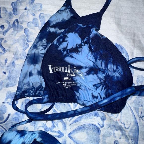 Frankie's Bikinis x Sofia Richie Bikini - Picture 6 of 6